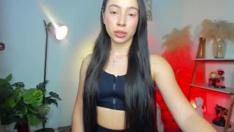 Snapshot of _emma_m chatting on 22, 5, 2026 emma morryson online show from 22, 5, 2026