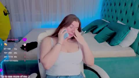 Snapshot of _enni__ chatting on 2, 11, 2025 Sam online show from 2, 11, 2025