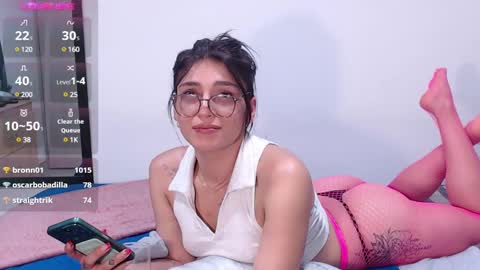  Erica Vanderhill  online show from 29, 12, 2024