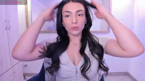 Snapshot of _ericavanderhill_ chatting on 12, 1, 2026 Erica Vanderhill online show from 12, 1, 2026