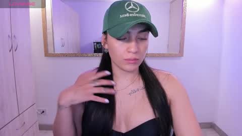 Snapshot of _ericavanderhill_ chatting on 14, 1, 2026 Erica Vanderhill online show from 14, 1, 2026