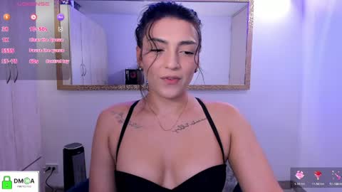 Snapshot of _ericavanderhill_ chatting on 23, 4, 2026 Erica Vanderhill online show from 23, 4, 2026