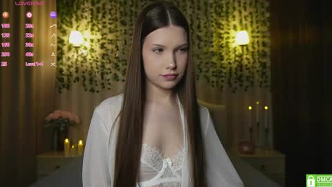 Snapshot of _eva_lee chatting on 26, 4, 2026 Alice online show from 26, 4, 2026