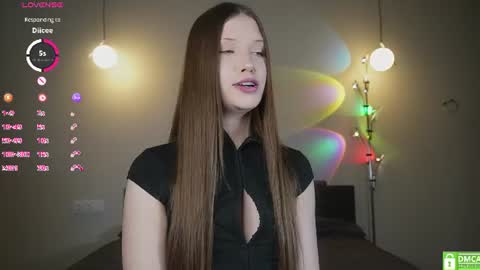 Snapshot of _eva_lee chatting on 30, 6, 2026 Alice online show from 30, 6, 2026
