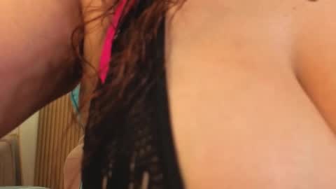 Snapshot of _evoni_b chatting on 30, 9, 2025 evoni online show from 30, 9, 2025