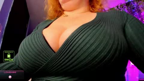 Snapshot of _fantastic_ellie_ chatting on 10, 3, 2025 Wow mommy online show from 10, 3, 2025