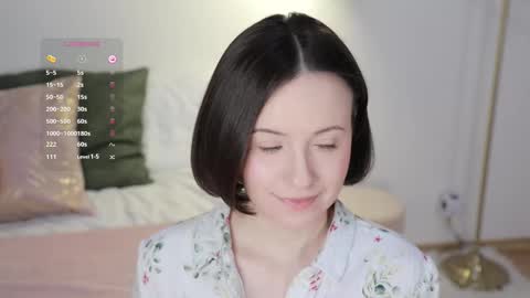 Snapshot of _female_essence_ chatting on 13, 2, 2025 Essie online show from 13, 2, 2025