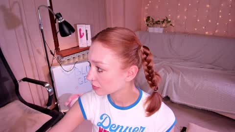 Snapshot of _fieryflash_ chatting on 7, 12, 2024 Lola 3 online show from 7, 12, 2024