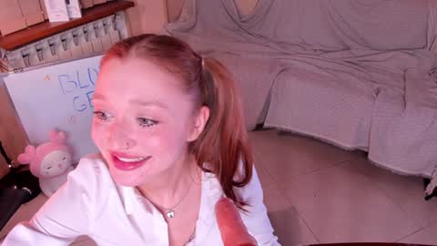 Snapshot of _fieryflash_ chatting on 14, 12, 2024 Lola 3 online show from 14, 12, 2024