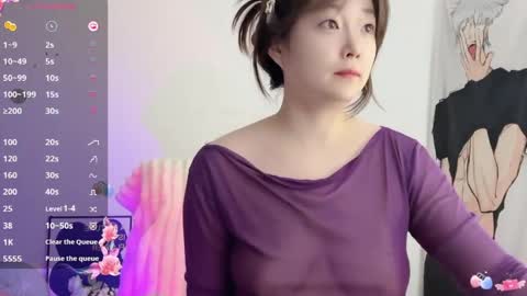 Snapshot of _flipped_ chatting on 15, 4, 2026 Flipped online show from 15, 4, 2026