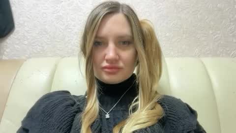  Flora  online show from 14, 1, 2026