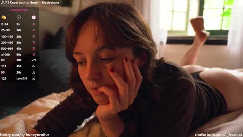 Jacqui  Queen goddess motorcycle mozzarella Jaq  next livestream see bio online show from 24, 1, 2025