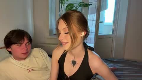 Snapshot of _freedom_couple_ chatting on 17, 6, 2026 Kaithie and Jessie online show from 17, 6, 2026