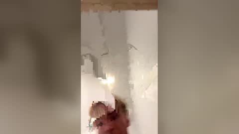 Snapshot of _frosty_69 chatting on 19, 4, 2026 _frosty_69 online show from 19, 4, 2026