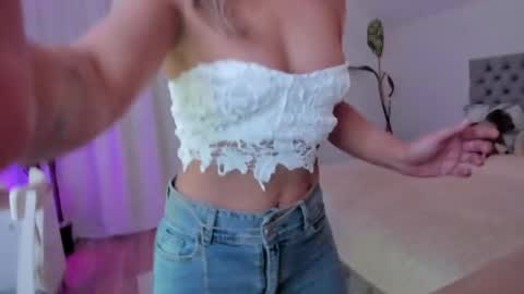 Snapshot of _gabrielle_ chatting on 15, 4, 2026 Gabriela online show from 15, 4, 2026