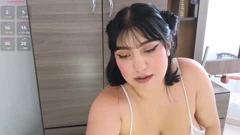 we are hot friends online show from 20, 2, 2025