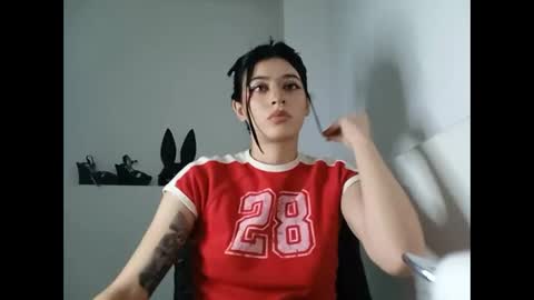 Snapshot of _genesid_dixton chatting on 10, 2, 2025 Mia-foster online show from 10, 2, 2025