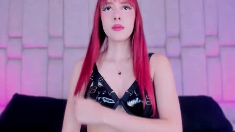 Snapshot of _gigidoll_ chatting on 13, 11, 2025 Gigi online show from 13, 11, 2025