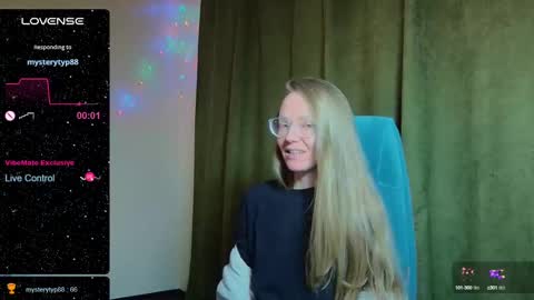 Snapshot of _goldilocks__ chatting on 7, 12, 2024 _goldilocks__ online show from 7, 12, 2024