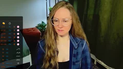 Snapshot of _goldilocks__ chatting on 25, 9, 2025 _goldilocks__ online show from 25, 9, 2025