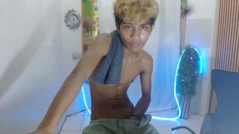 Snapshot of _guison chatting on 16, 10, 2025 _guison online show from 16, 10, 2025