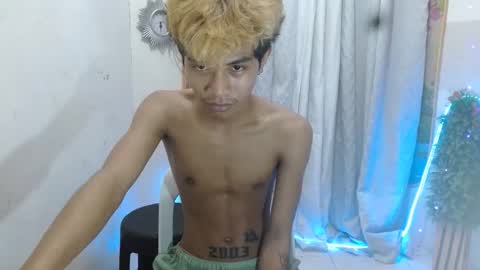 Snapshot of _guison chatting on 19, 10, 2025 _guison online show from 19, 10, 2025