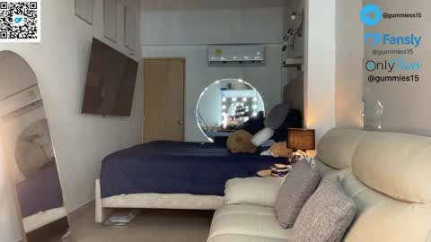 Snapshot of _gummies15 chatting on 25, 2, 2026 sara online show from 25, 2, 2026