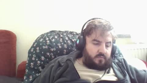  hasanhz.  online show from 15, 12, 2025