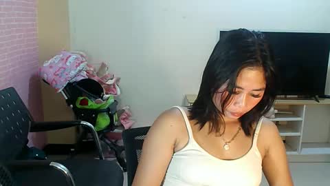 _hazumi online show from 5, 11, 2025