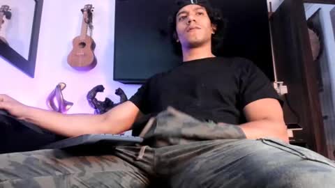 Heracles online show from 5, 10, 2025