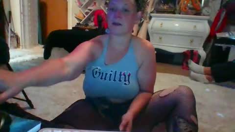 Snapshot of _hitgirly_ chatting on 24, 3, 2026 _hitgirly_ online show from 24, 3, 2026