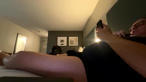 _hot_n_bothered_ online show from 23, 12, 2025