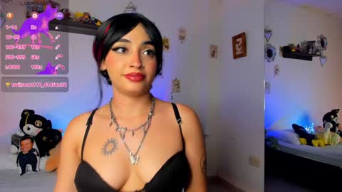 Snapshot of _hotpink chatting on 29, 1, 2025 Jenn  online show from 29, 1, 2025