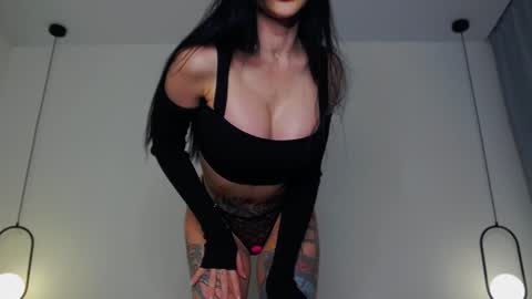 Snapshot of _iammary chatting on 23, 12, 2024 Mary online show from 23, 12, 2024