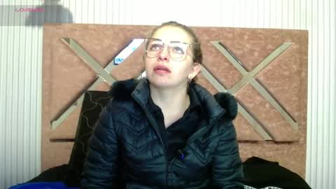 Snapshot of _isaabellaa chatting on 7, 6, 2026 Isa online show from 7, 6, 2026