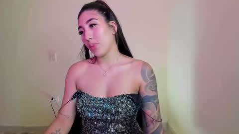 Snapshot of _isabella99_ chatting on 5, 10, 2025 Isabella online show from 5, 10, 2025