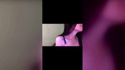 Snapshot of _itsleia7_ chatting on 28, 11, 2025 online show from 28, 11, 2025