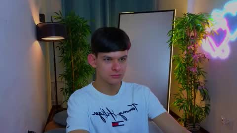 Snapshot of _jamesgray_ chatting on 12, 2, 2026 James online show from 12, 2, 2026