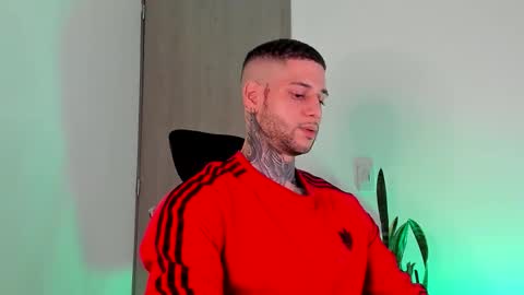 Snapshot of _jamesleandros chatting on 5, 2, 2026 jeison online show from 5, 2, 2026