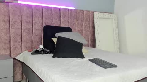 Jasmine online show from 9, 1, 2026