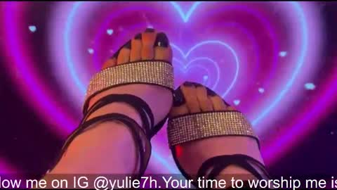  ...  online show from 13, 9, 2025