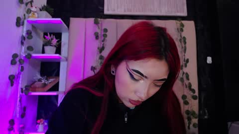 Mia online show from 6, 2, 2025