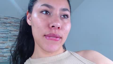 Snapshot of _joy_iva chatting on 22, 10, 2025 joy online show from 22, 10, 2025