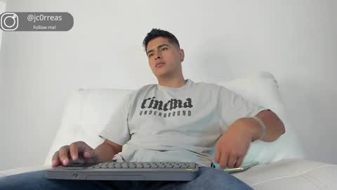 _juanes__ online show from 16, 12, 2024