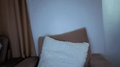 Snapshot of _just_a_simple_girl chatting on 12, 1, 2026 _just_a_simple_girl online show from 12, 1, 2026