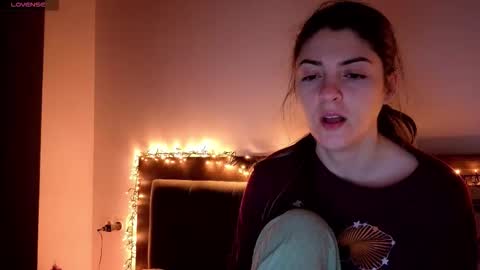 Snapshot of _just_a_simple_girl chatting on 1, 3, 2026 _just_a_simple_girl online show from 1, 3, 2026