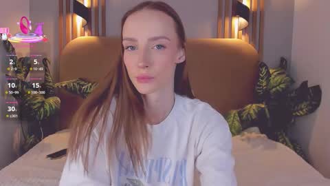 Snapshot of _k2__ chatting on 23, 12, 2025 Kira online show from 23, 12, 2025