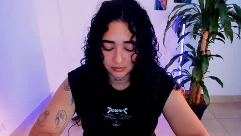     online show from 13, 5, 2026
