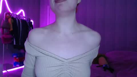 Snapshot of _katemiller_ chatting on 26, 12, 2024 katemiller online show from 26, 12, 2024