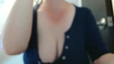 Snapshot of _keiila chatting on 25, 11, 2025 Keiila online show from 25, 11, 2025